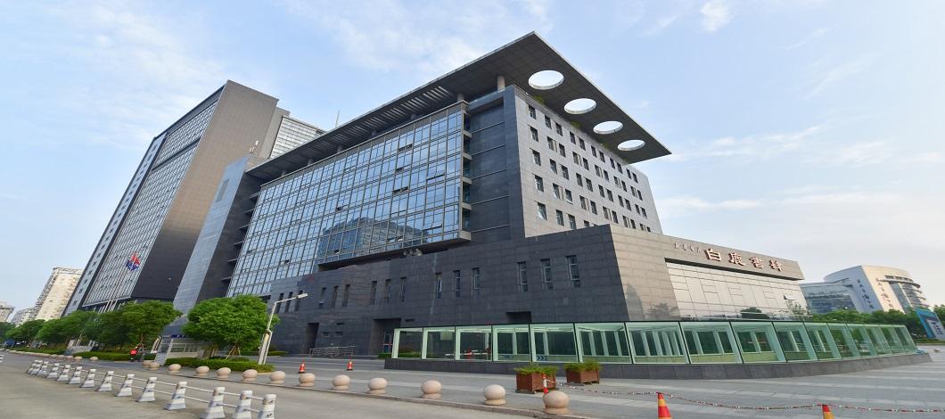 公司承建的浙江溫州電信大樓工程榮獲兩項(xiàng)（土建、安裝）中國(guó)建設(shè)工程魯班獎(jiǎng)
